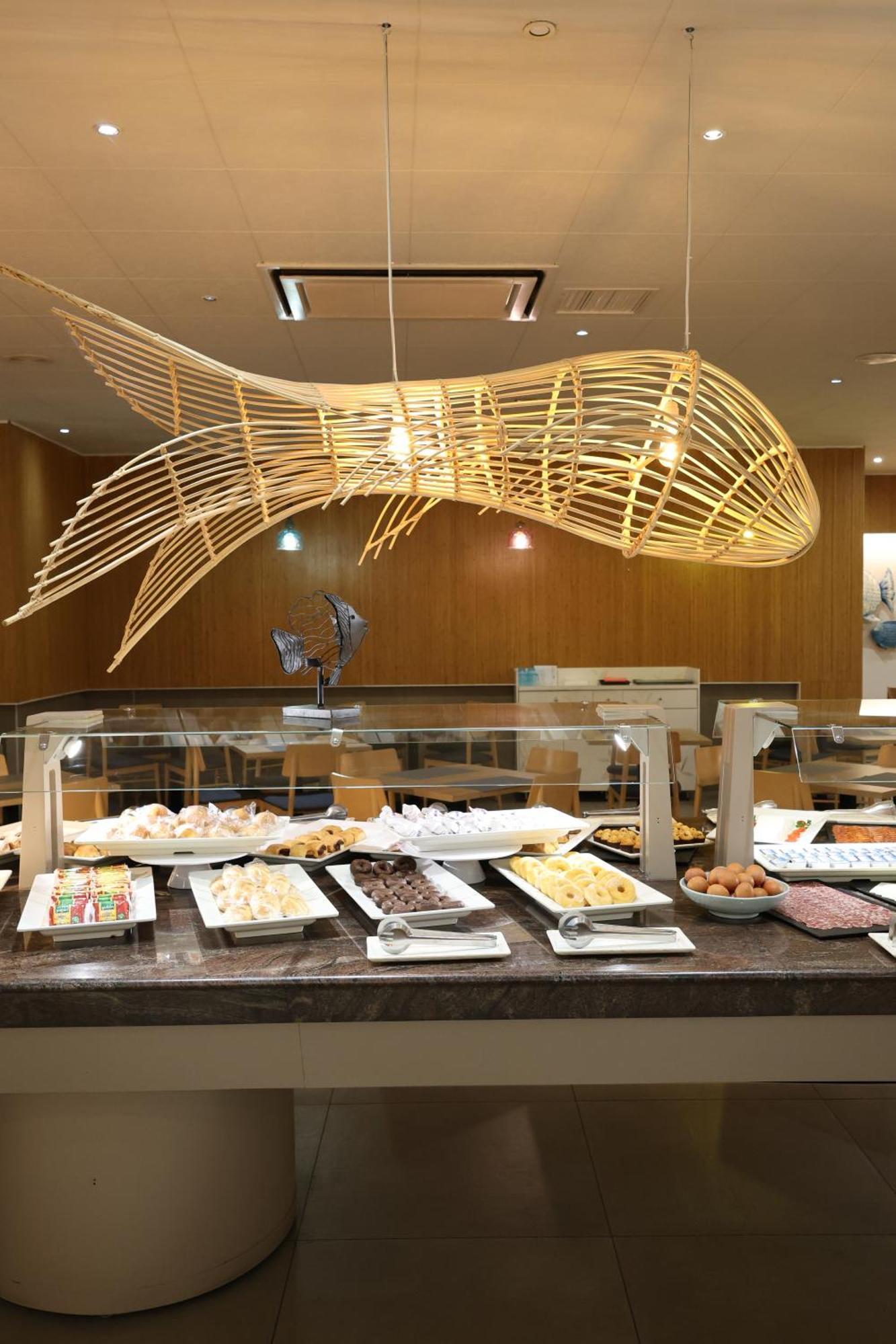 Port Eugeni Hotel 4*